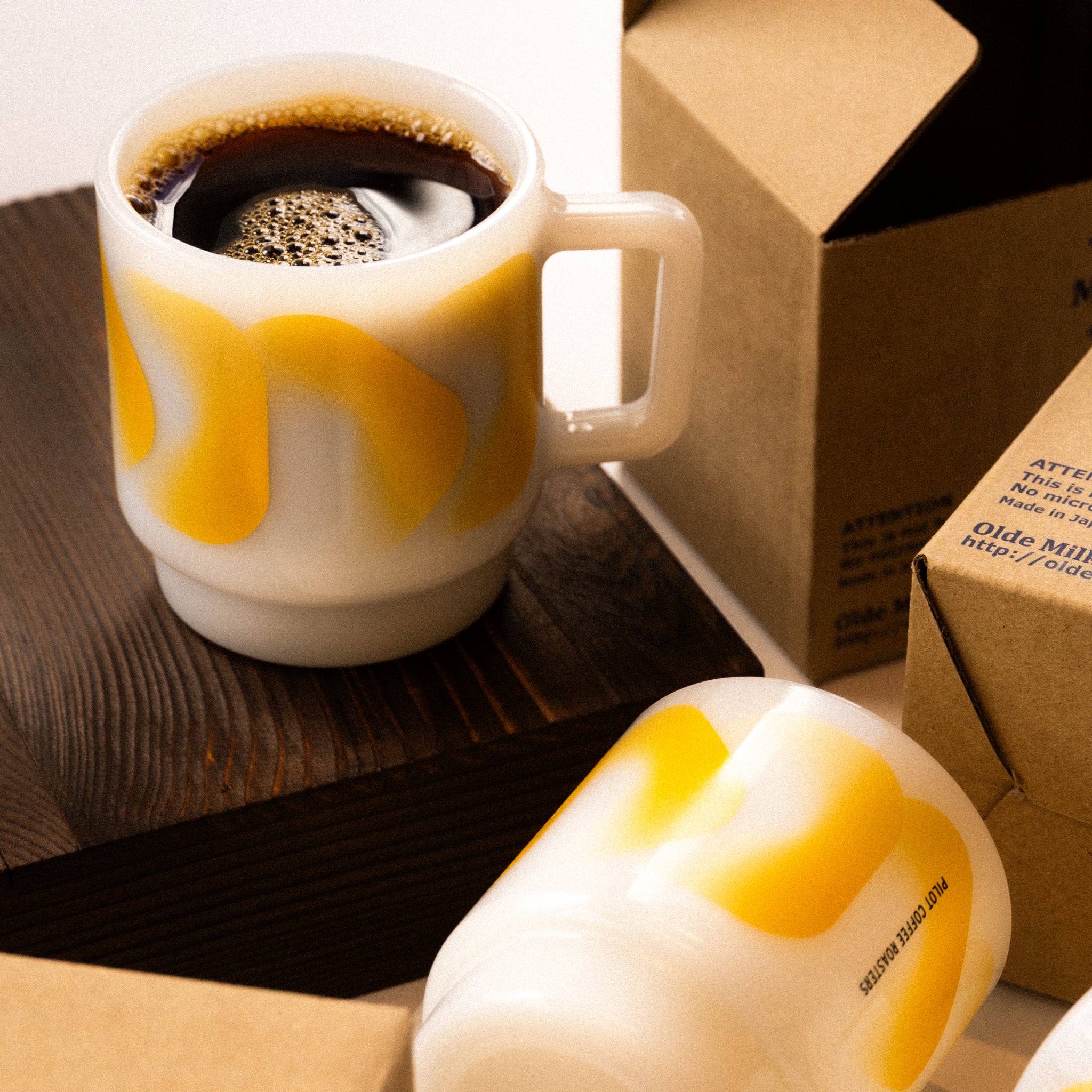 Pilot Coffee Olde Milk-Glass